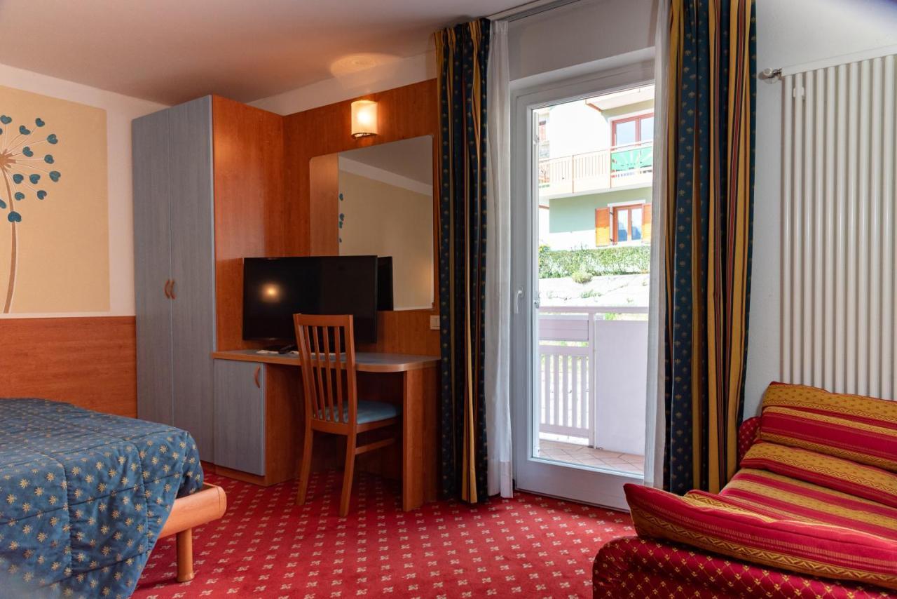Hotel Londra Slow Living Molveno Ngoại thất bức ảnh